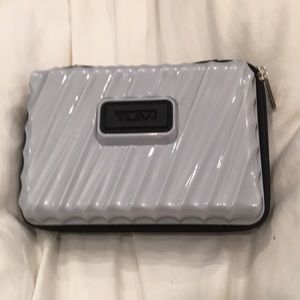 Tumi Delta One Amenity kit